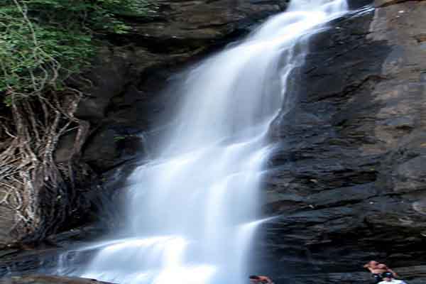 Edakkal_Caves (13)